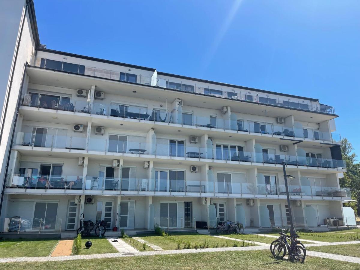 Fenyves Beach Apartman Balatonfenyves Exterior foto