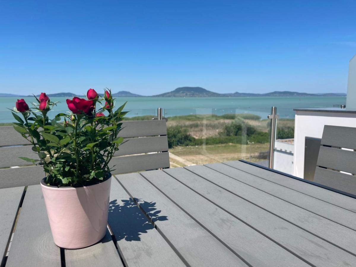 Fenyves Beach Apartman Balatonfenyves Exterior foto